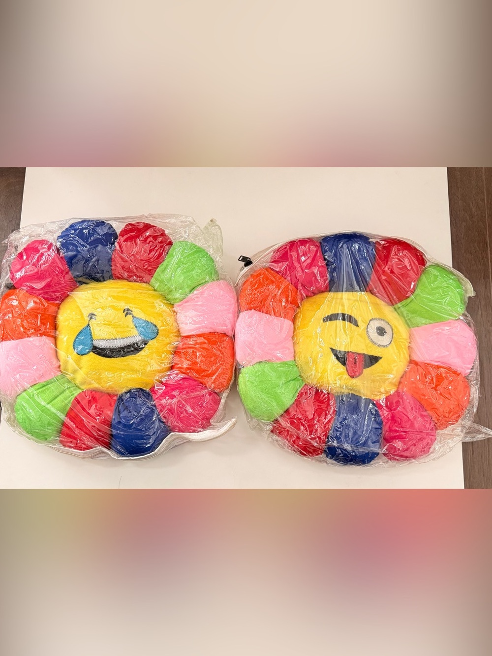 Colorful Emoji Flower Plush Pillow - Multicolor